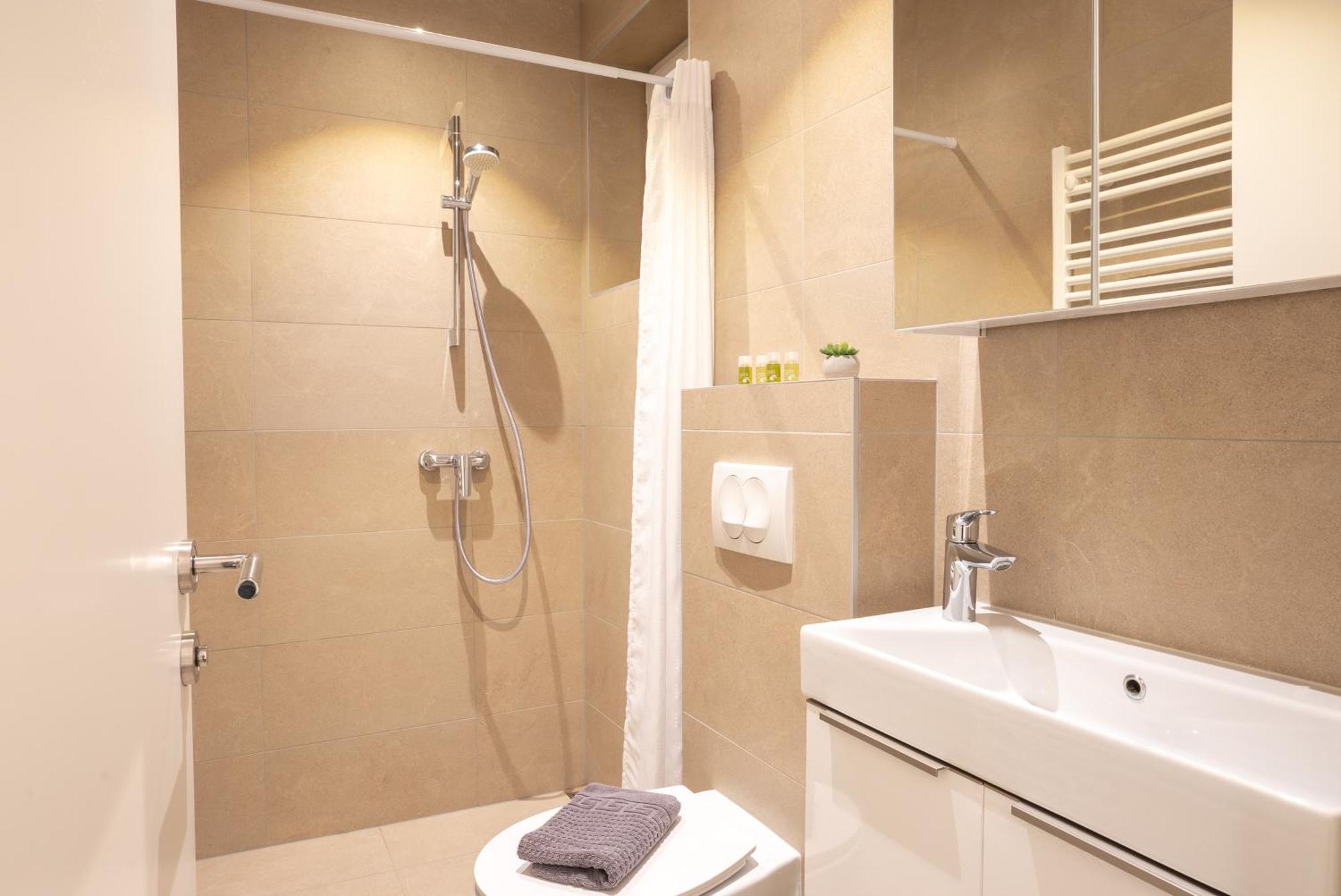 Goldberg Apartments Osijek Luaran gambar